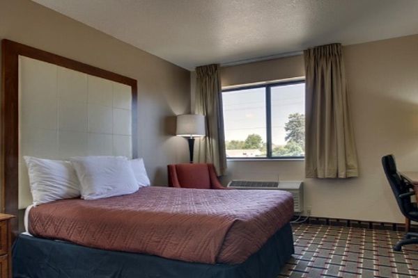 HERITAGE GRAND INN (Canton)